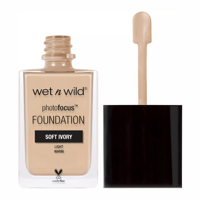 Wet n Wild Photo Focus Foundation Soft Ivory, vloeibare foundation met matte finish