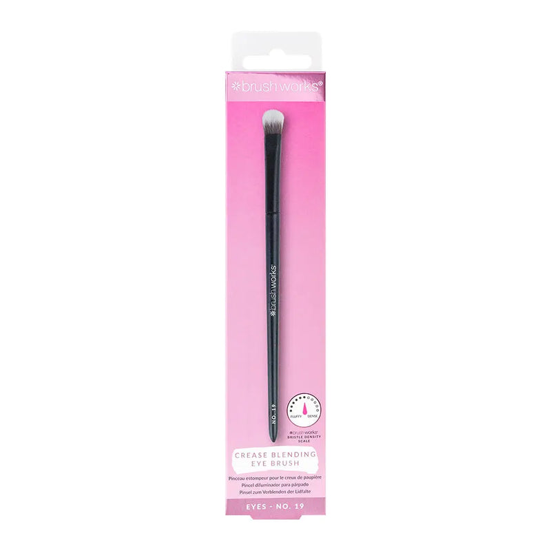 Brushworks No. 19 Crease Blending Eye Brush