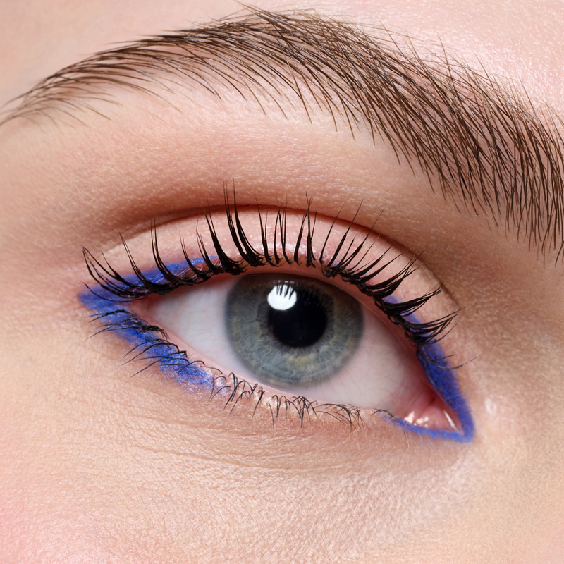 Catrice Velvet Glide Matte Eye Pencil 050 Blue Pulse