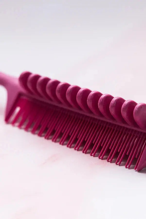 Curl Bites Curl Clump Precision Comb Pink