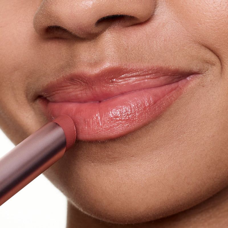 Essence Blur Soufflé Sheer Nude Lip Balm 01 Nude Beige