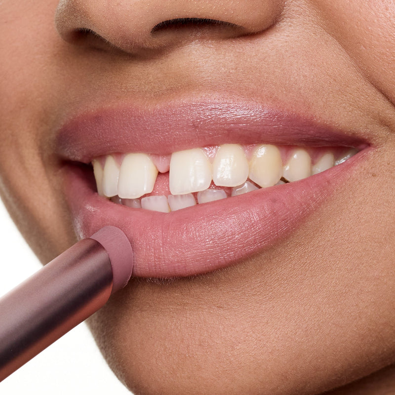 Essence Blur Soufflé Sheer Nude Lip Balm 04 Nude Mauve
