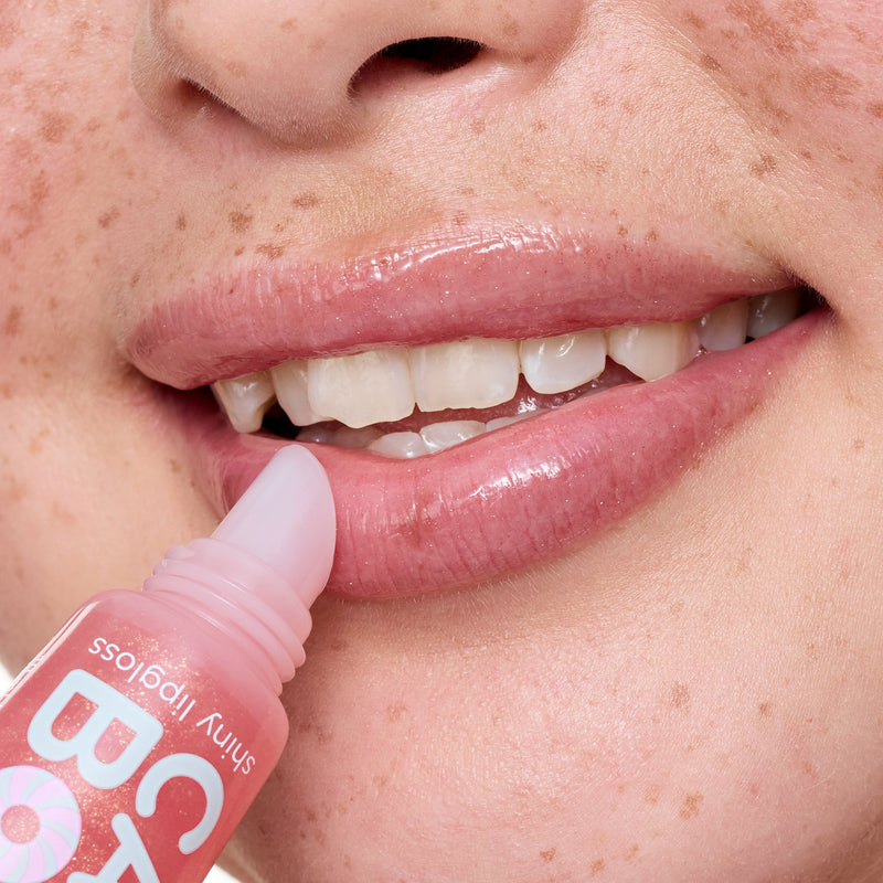 Essence Candy Bomb Shiny Lipgloss 01 Cotton Candy