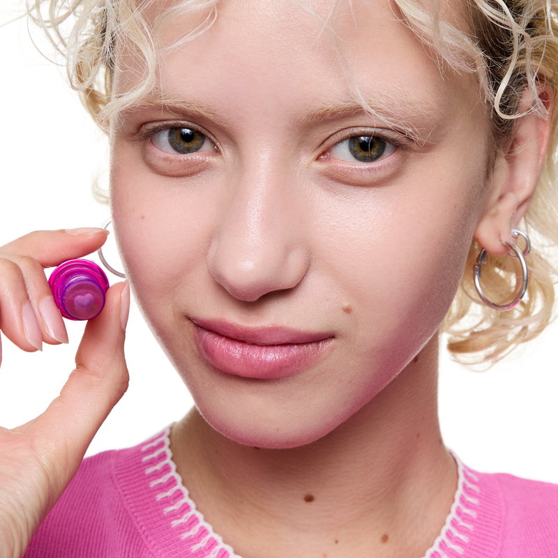 Essence Heart Core Jelly Lip Balm 03 Berry-Berry Cute