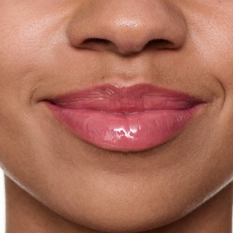 Essence Milky Glazed Glossy Lip Balm 03 Cream Of The Crop
