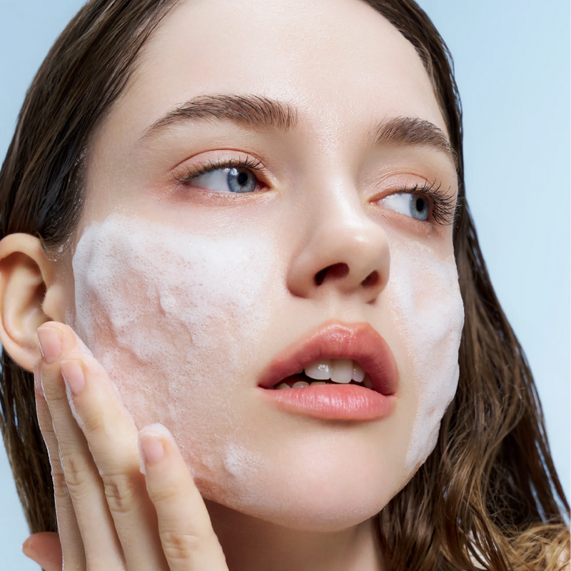 iUnik Beta-glucan Barrier Ampoule Cleanser
