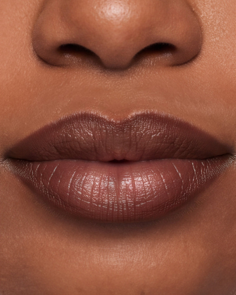 Moira Blur Lip Contour Liner 010 Hibiscus, romige lipliner met koepelvormige punt, foto 2 van 7