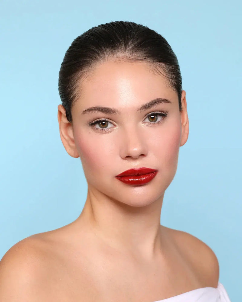 Moira Chic Satin Lipstick 008 Bold