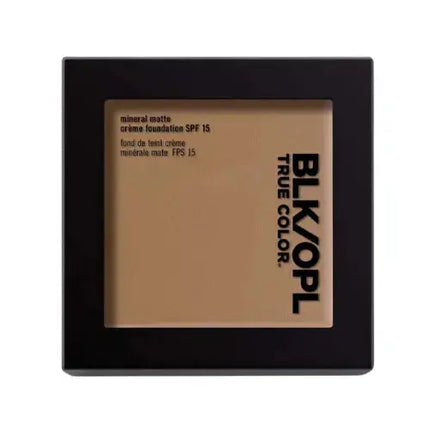 Black Opal True Color Mineral Matte Creme to Powder Foundation, de bestverkochte poeder foundation