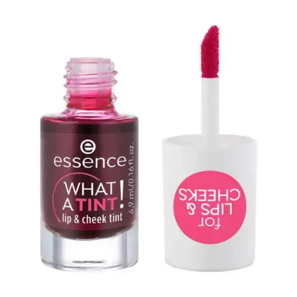 Essence What A Tint! Lip & Cheek Tint in de kleur Kiss From A Rose, een lip stain voor lippen en wangen