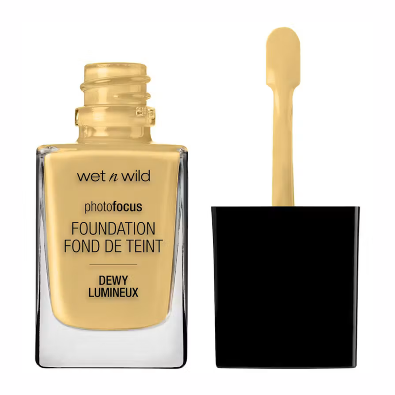 Wet n Wild Photo Focus Foundation Dewy Golden Beige, dewy foundation