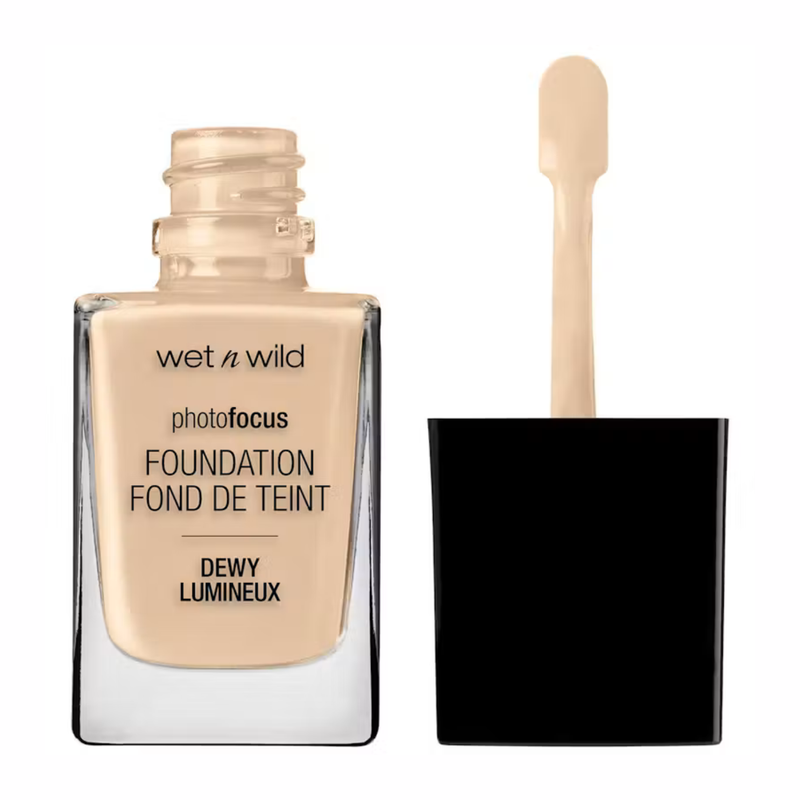Wet n Wild Photo Focus Foundation Dewy Soft Ivory, hydraterende foundation