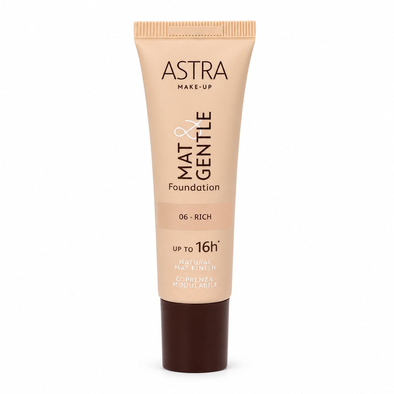 Astra Make Up Mat & Gentle Foundation Rich, vloeibare foundation met matte finish