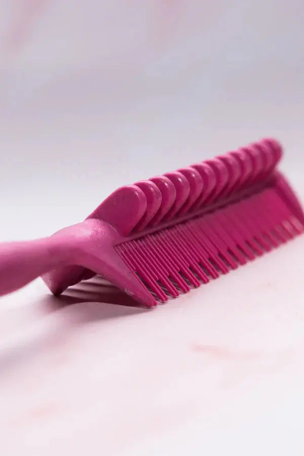 Curl Bites Curl Clump Precision Comb Pink