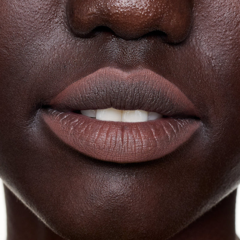 Essence 8h Matte Comfort Lipliner 24 Coffee Date