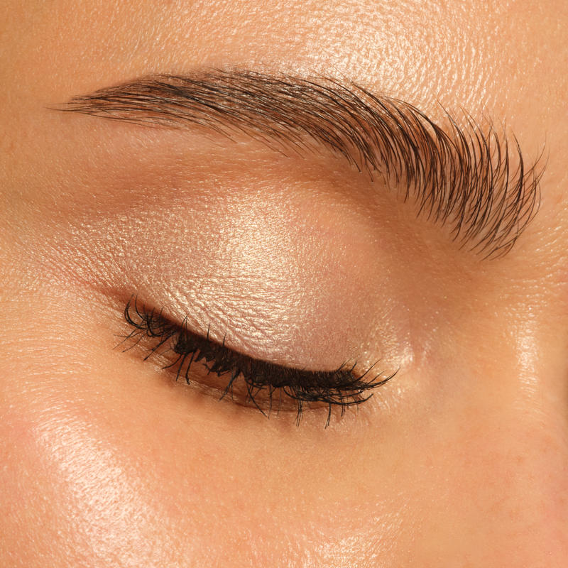 Essence Blur Nude Eyeshadow Stick 05 Oat Milk Glow