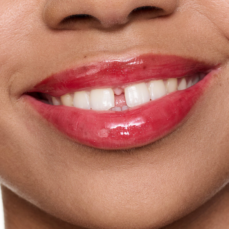Essence Hydra Kiss Lip Oil 12 Ruby Sparkle