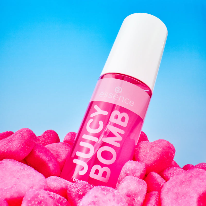 Essence Juicy Bomb Mood Boosting Drop Body Mist 111 Love Spell, een roze bodymist met bloemige geur
