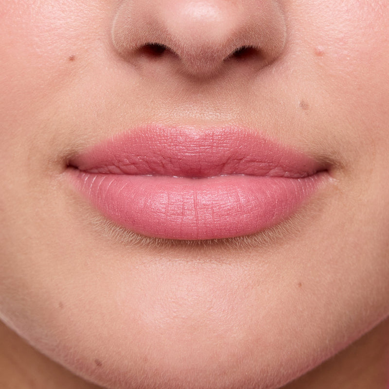 Essence Juicy Matte Lip Mousse 03 Nude Pink