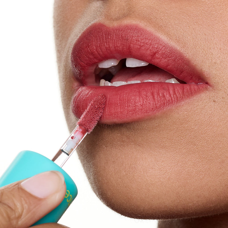 Essence Juicy Matte Lip Mousse 06 Midnight Rose