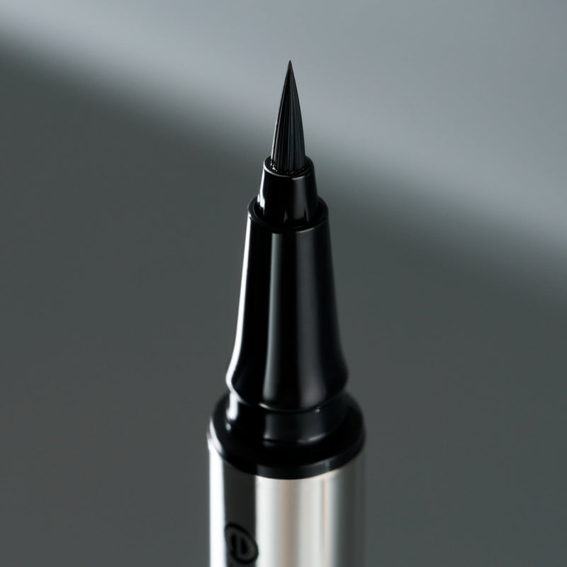 Essence Lash Princess Brush Liner Party 01 Deep Black Waterproof