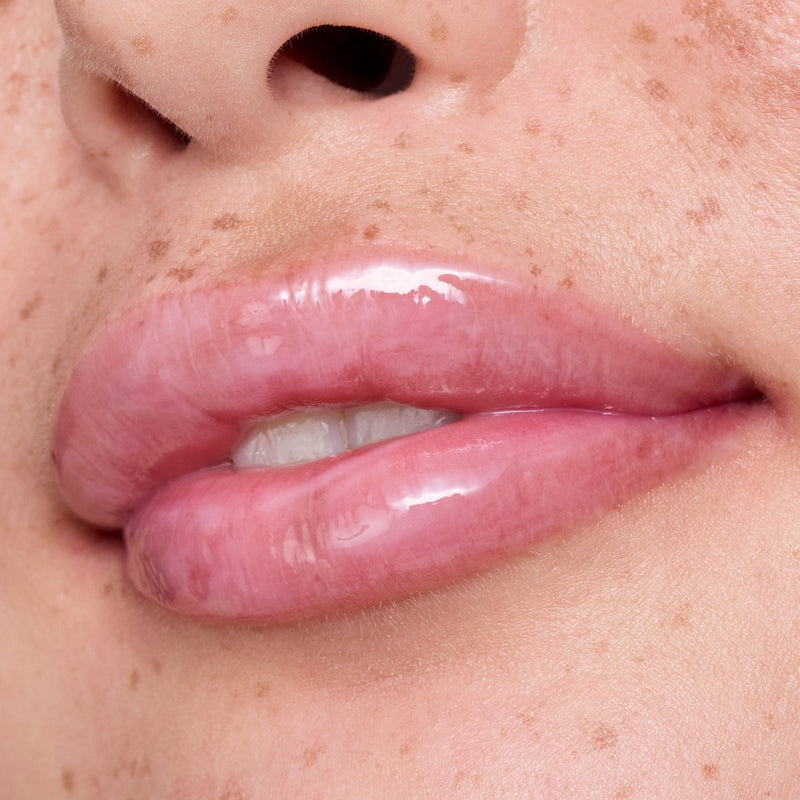 Essence Milky Glazed Glossy Lip Balm 01 Sheeriously Creamy