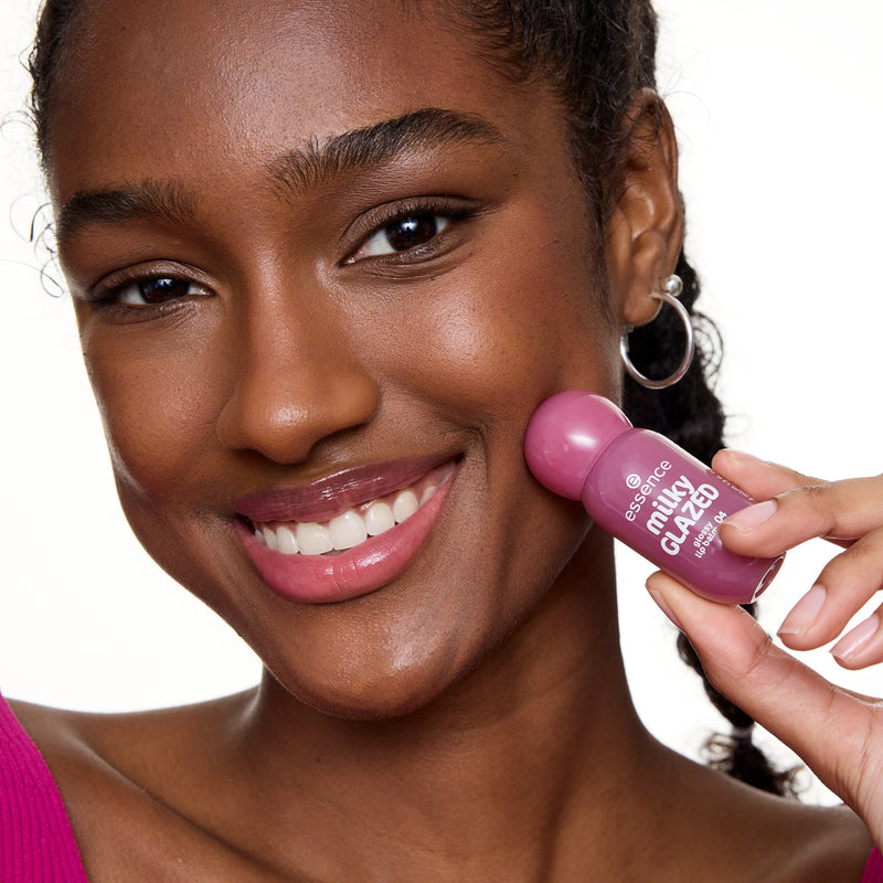 Essence Milky Glazed Glossy Lip Balm 04 Berry Au Lait