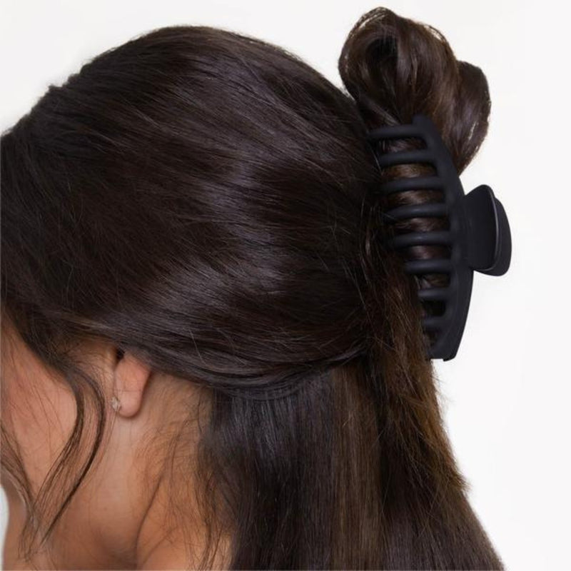 Kitsch Oversized Matte Claw Clips 2pc Set, twee grote haarclips met matte finish