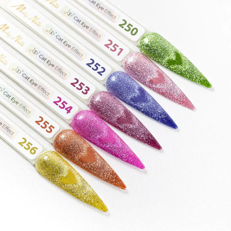 Molly Nails UV/LED Gel Polish Cat Eye Glacier Crush Nr 256 Golden