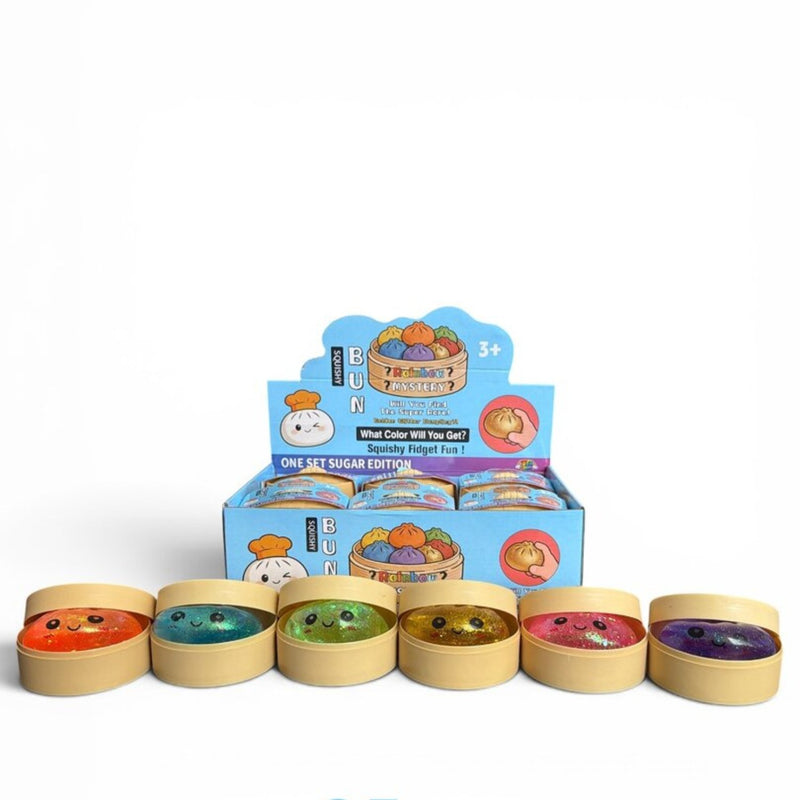 Squishy Mystery Sugar Dumpling Squishy Large, zachte squishy in de vorm van een dumpling met verrassingskleur.