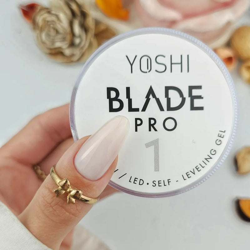 Yoshi Blade Pro Gel 1, melkwitte builder gel voor nagelverlenging en -opbouw, foto 2 van 5