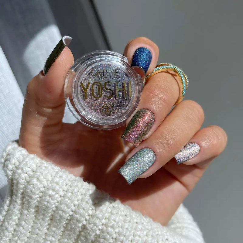 Yoshi Cat Eye Dust 4, nagelpoeder voor cat eye en holografische effecten, foto 4 van 7